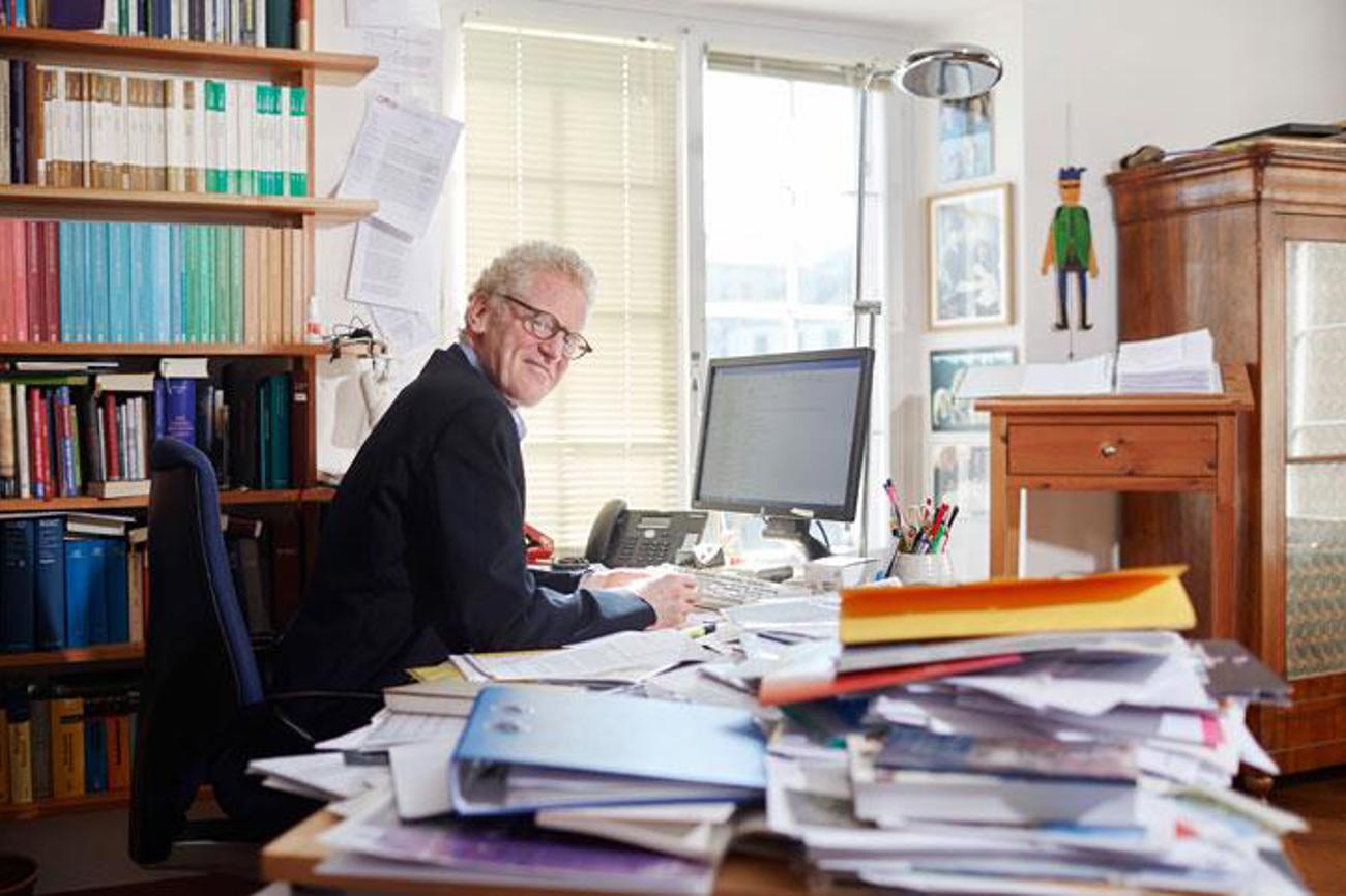Heute werde zu oft «Wohlfühlchristentum» verkündet, meint Fraumünster-Pfarrer Niklaus Peter. | Reto Schlatter