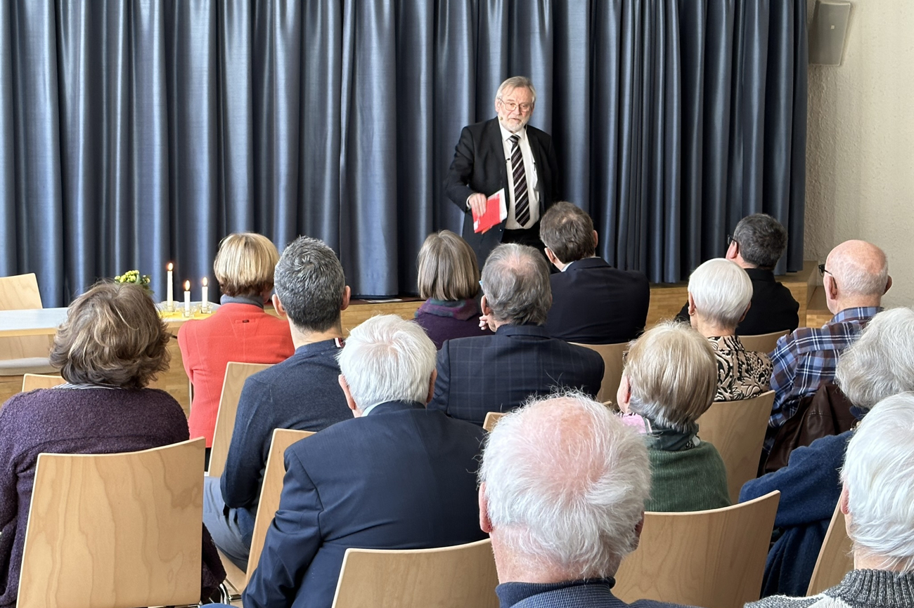 Christoph Sigrist referierte in St. Gallen-Rotmonten (Foto: Sebastian Schneider)